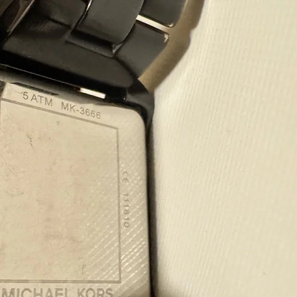 Michael Kors Black Watch - MK3666 - Picture 3 of 6